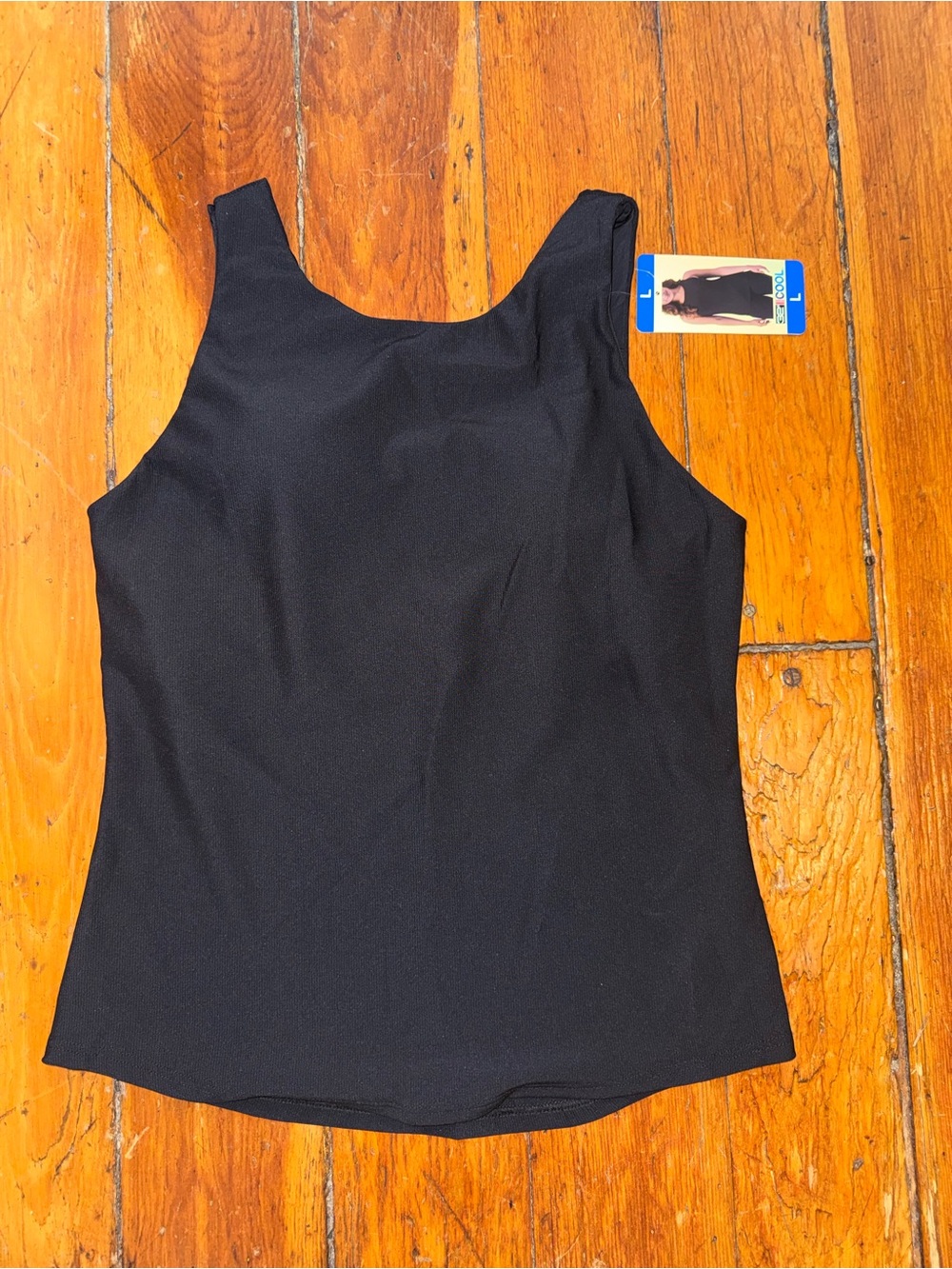 NWT 32 Degrees Cool Black Tank Top Size L Built-In Shelf Bra